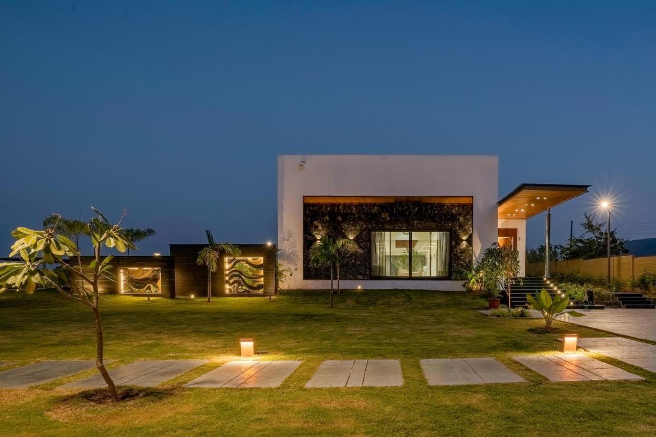 Le Bon Horizon: Hillside Elegance with Pool and Gazebo near Sula Villa Nashik Exterior photo